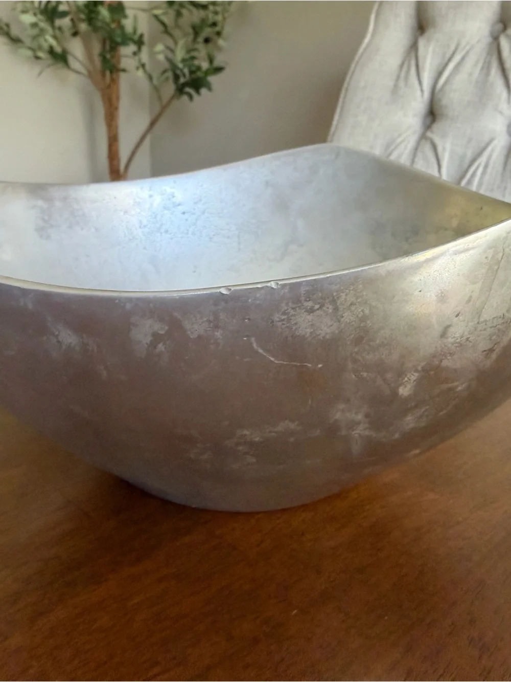 Modern Wavy Rim Silver Metal Decorative Bowl